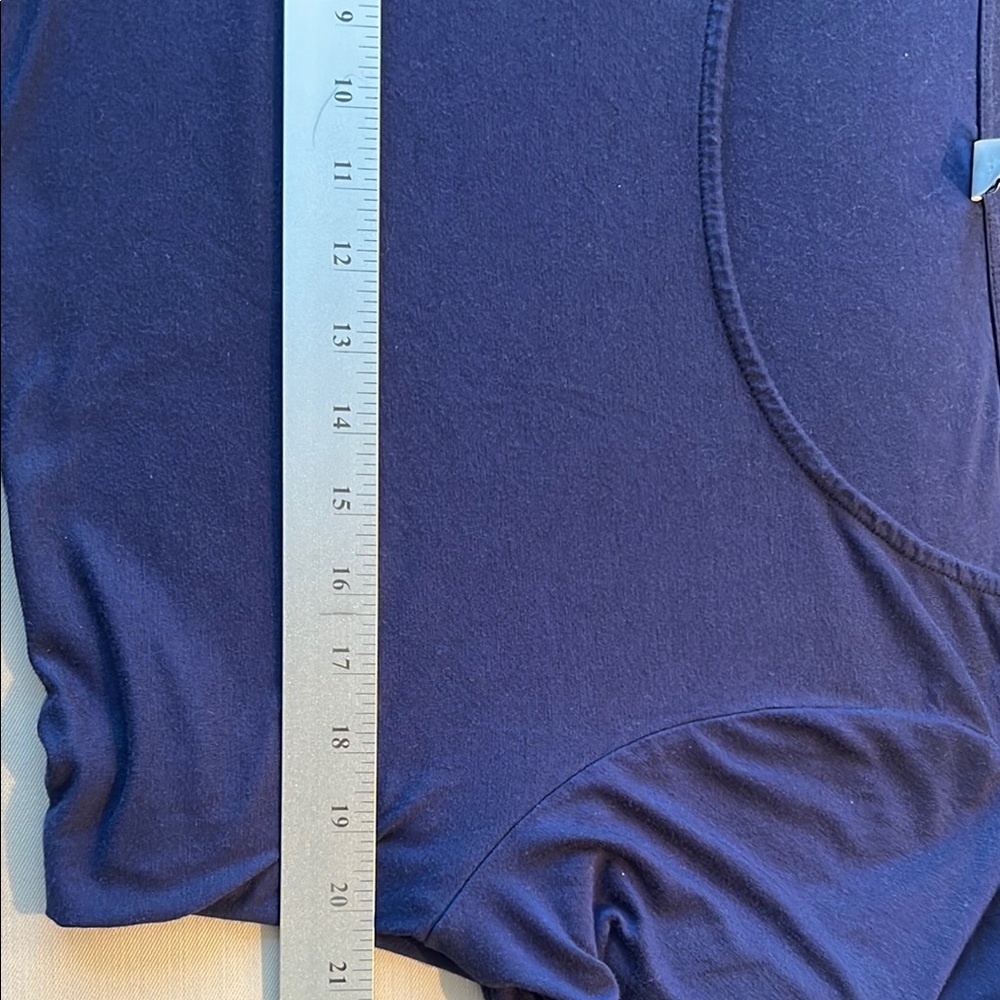 Elegant Navy Blue Dress - Picture 5 of 8